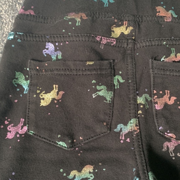 Girls black pants with colorful sparkly unicorn pattern. Size 6. Brand H&M. - Picture 5 of 6